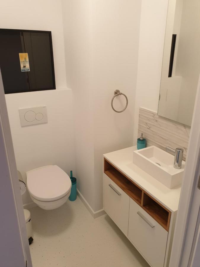 Luxe 1-2-3 Bed & Breakfast 2*